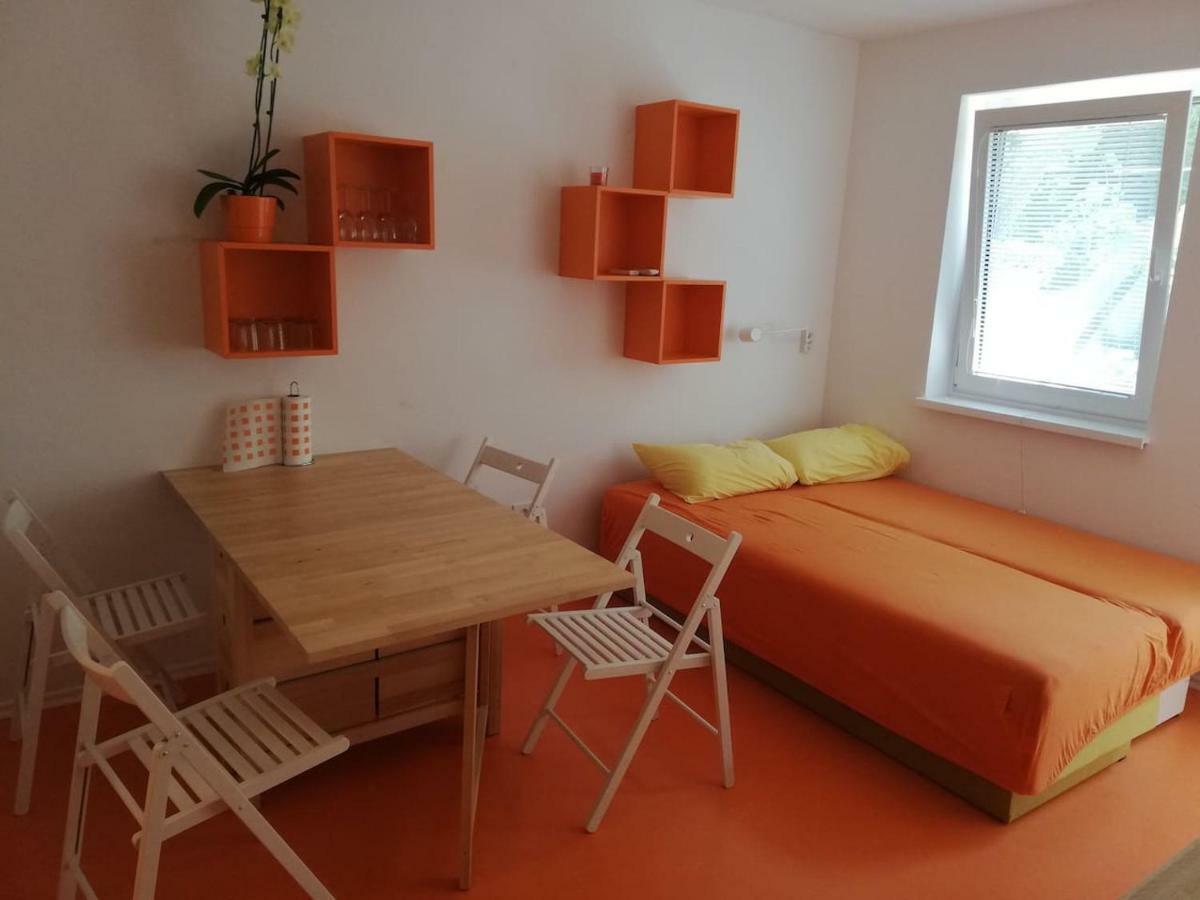 Apartma Ada イゾラ エクステリア 写真