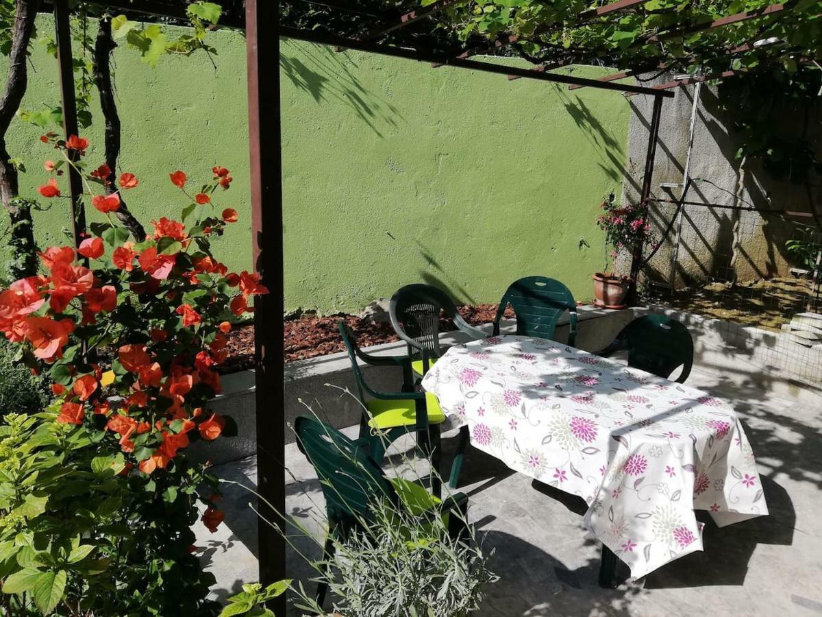 Apartma Ada イゾラ エクステリア 写真